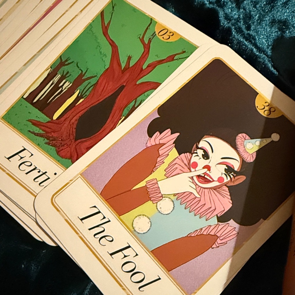 The Wandering Heart Oracle Deck Tarot Divination by Reyna Biddy authentic book